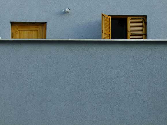 28 Clean and Minimal Photography Examples 