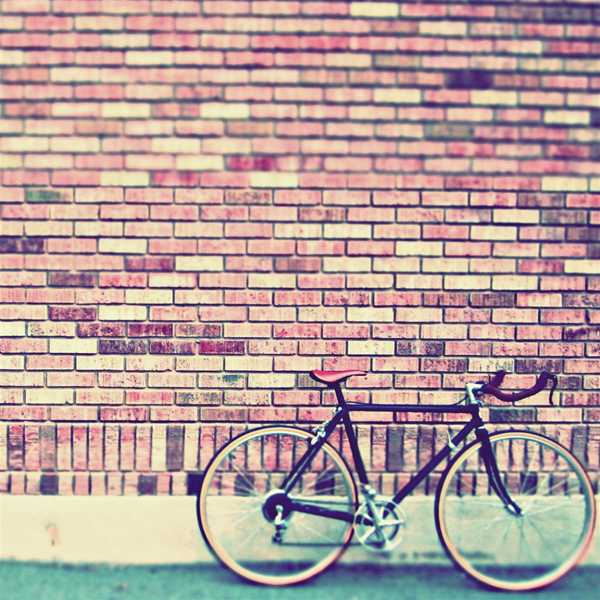 Vintage-bike-ipad-4-wallpaper-ilikewallpaper_com_1024